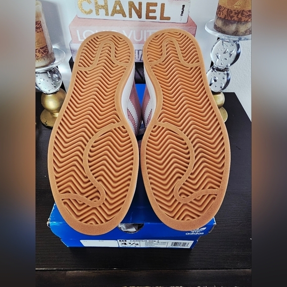 adidas Kid Adidas Grade School Campus Size 4 1/2